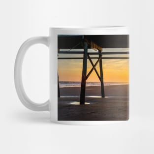 Sunset pier Mug